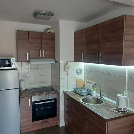 Stan Na Dan, Titanik Tuzla, Centar Grada