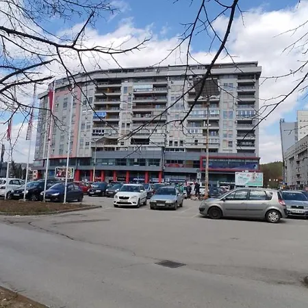 Stan Na Dan, Titanik Tuzla, Centar Grada Apartman Tuzla