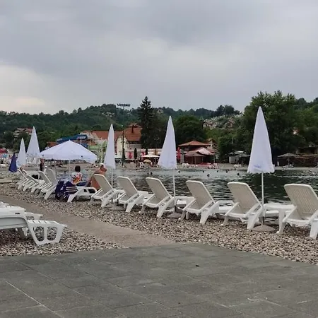 Stan Na Dan, Titanik Tuzla, Centar Grada Apartman Tuzla